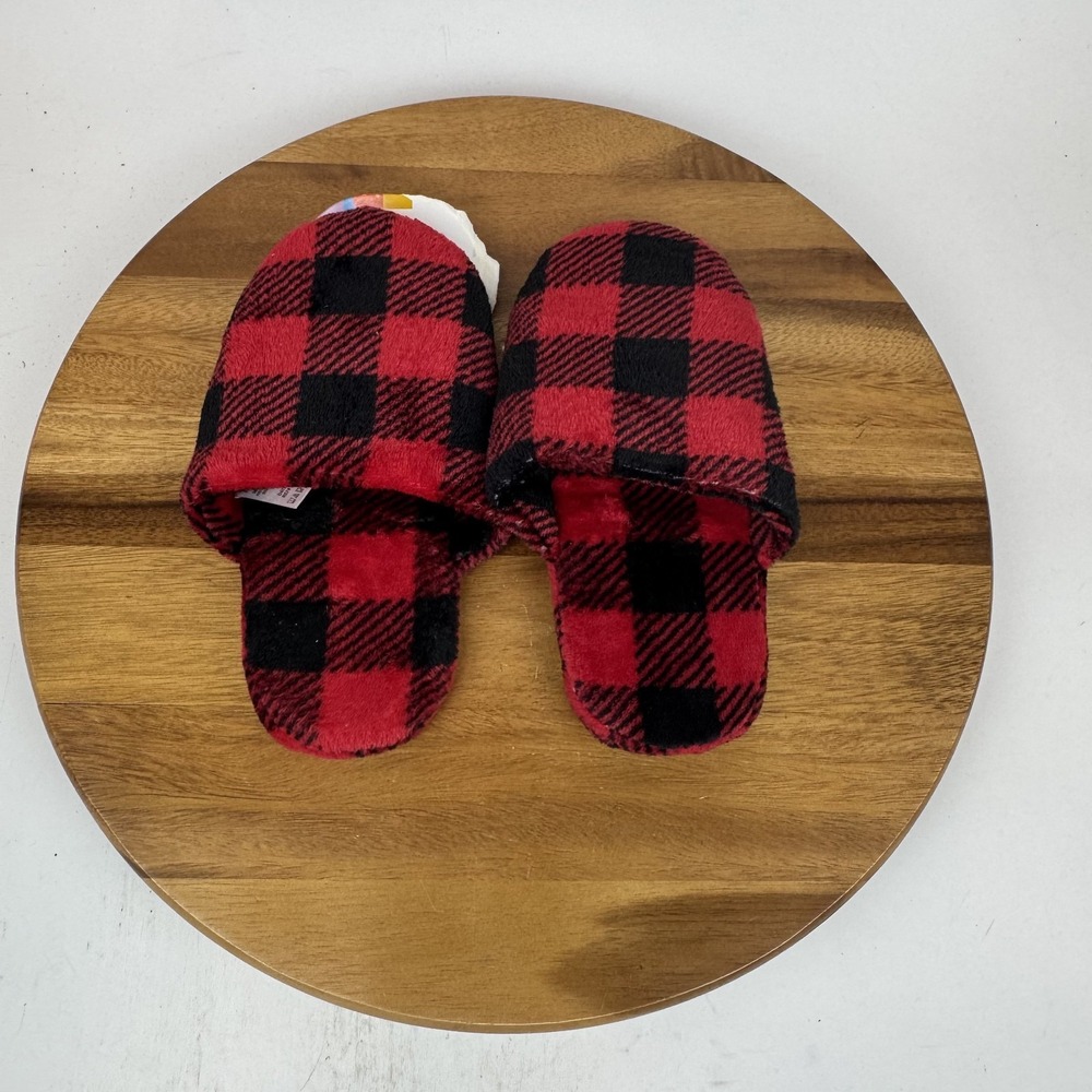 New Womens Unbranded Red Black Checkered Fleece Slippers‎ Size Small 6/7 NWOB
